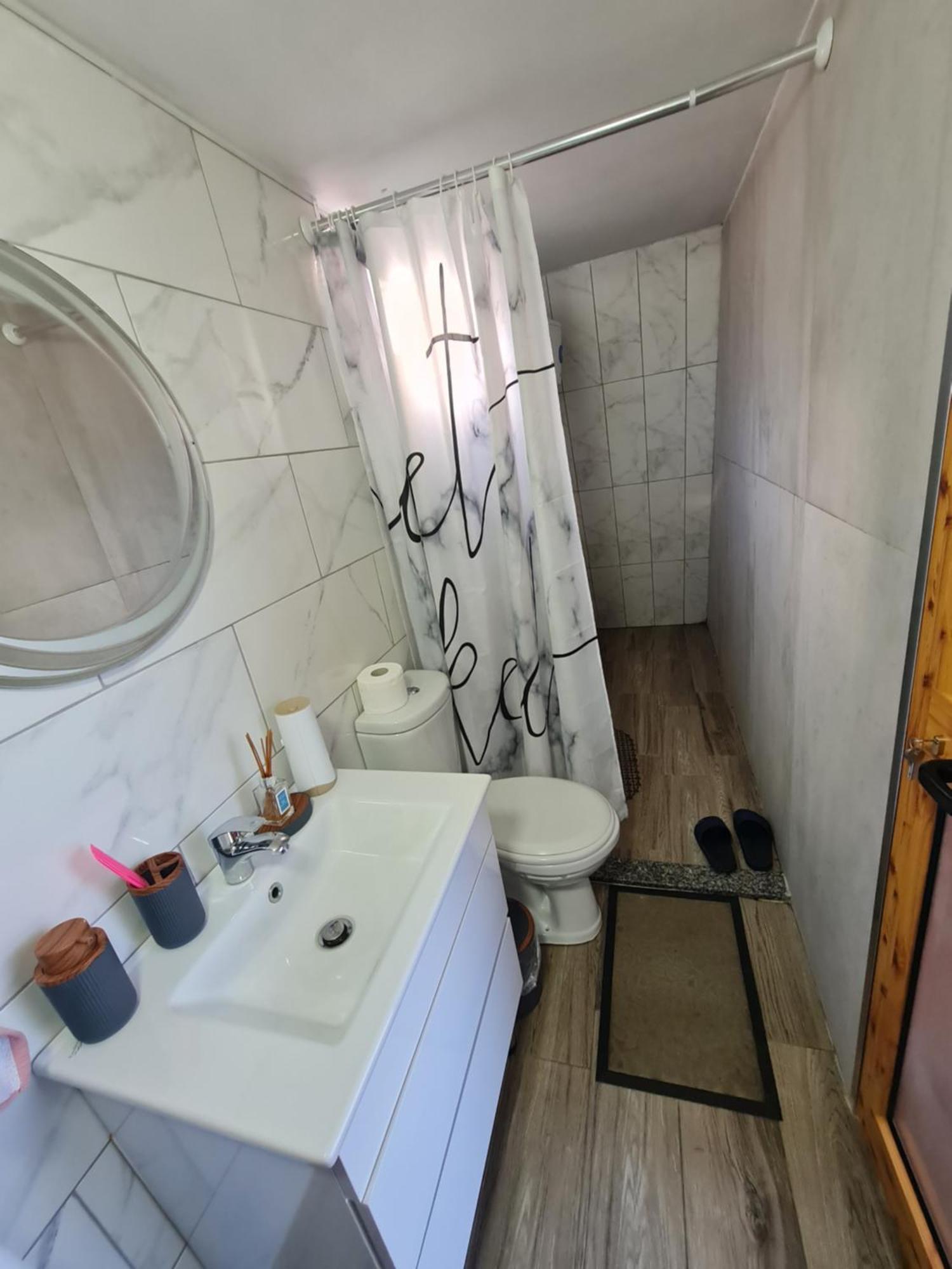הוילה שקודר Alex'S House Shiroke מראה חיצוני תמונה
